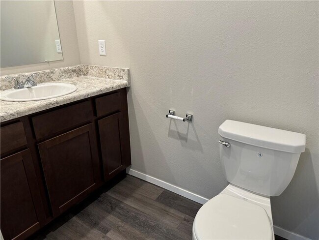 Building Photo - 2613 S Silver St