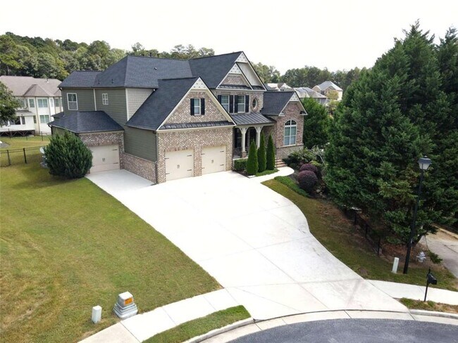 Building Photo - 2184 Skye Isles Pass SE