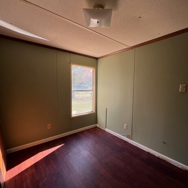 Building Photo - 1481 Holly Grove Rd