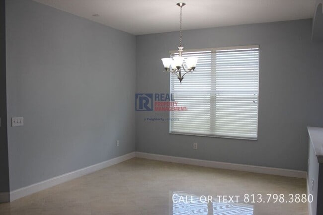 Building Photo - 452 Westchester Hills Ln