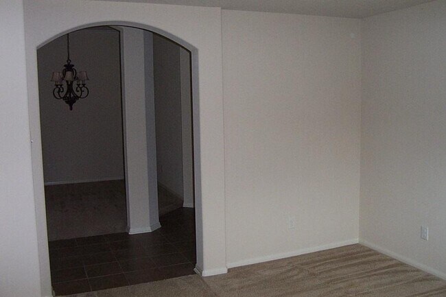 Building Photo - 3714 Rainterra Dr