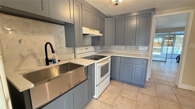 Building Photo - 12611 1st Isle