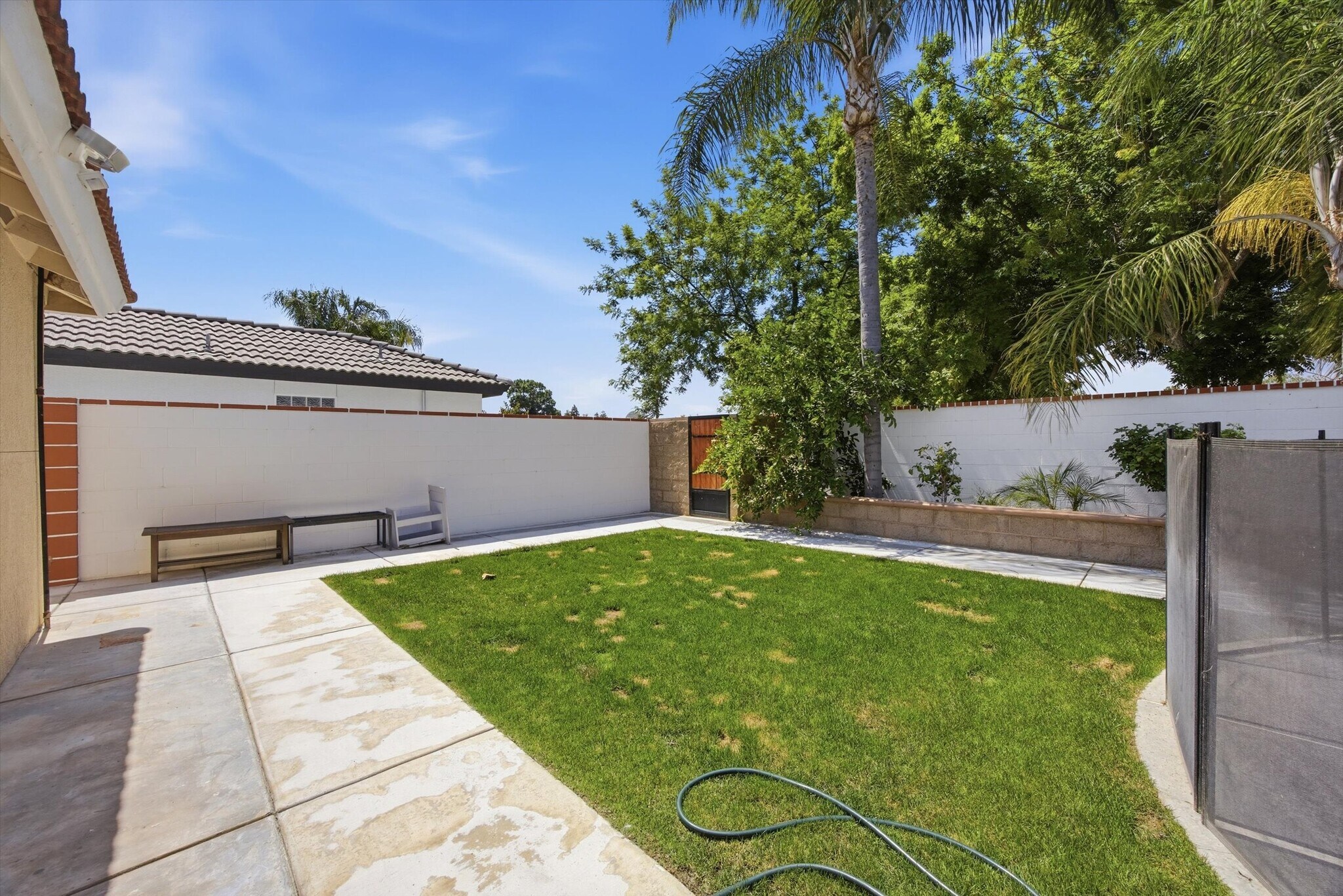Building Photo - 10721 Loughton Ave