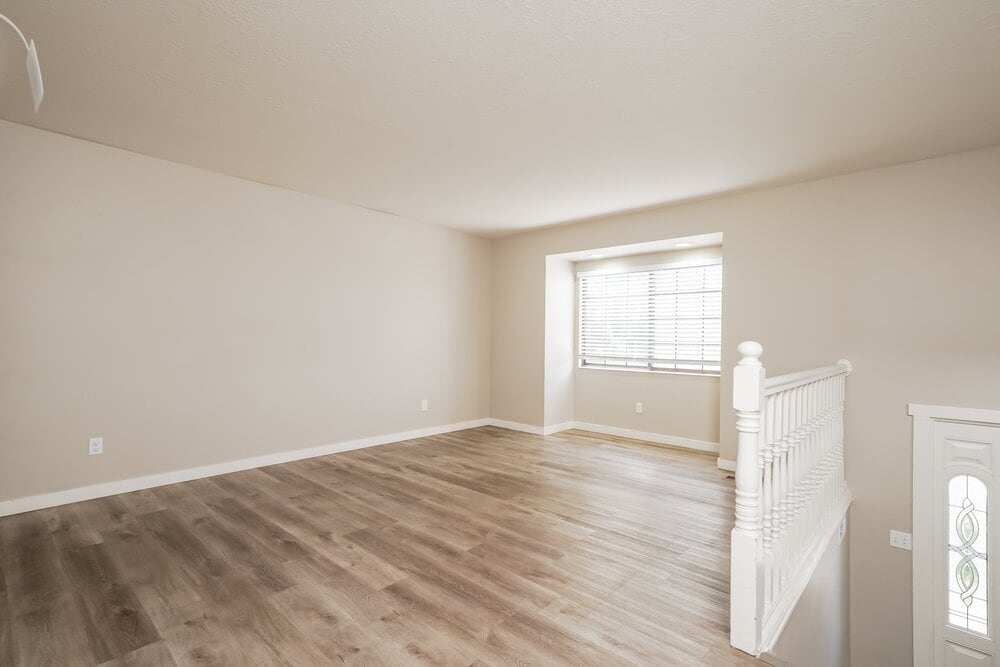 Building Photo - 149 N 400 W
