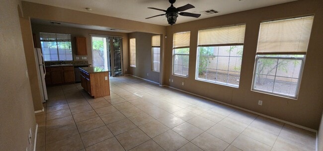 Building Photo - Charming 3 bedroom home with great curb ap...