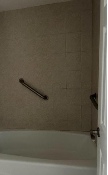 Building Photo - 7450 Miami Lakes Dr