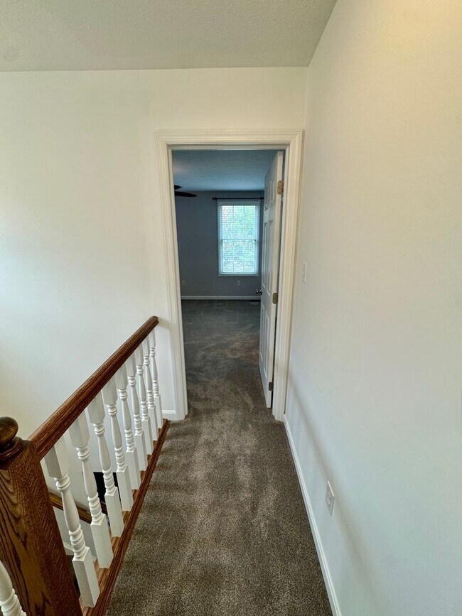 Building Photo - 307 Marshall Heights Dr