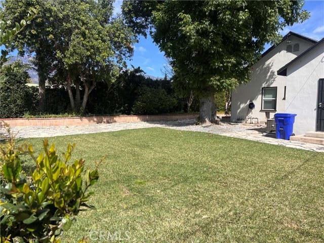 Building Photo - 935 N 1st Ave