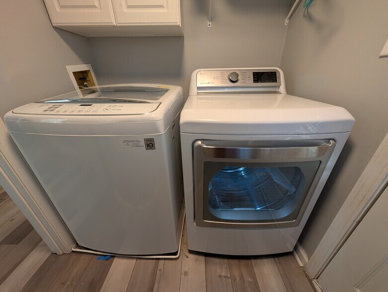 Building Photo - Room in House on Kannapolis Hwy