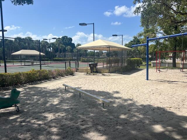 Building Photo - 8159 Andover Ct