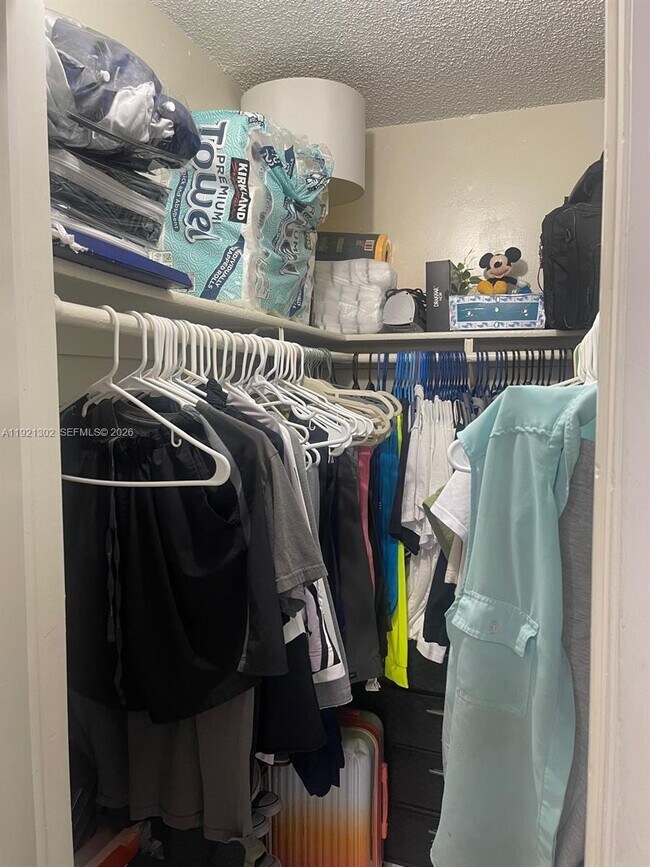 Building Photo - 8400 SW 154th Cir Ct