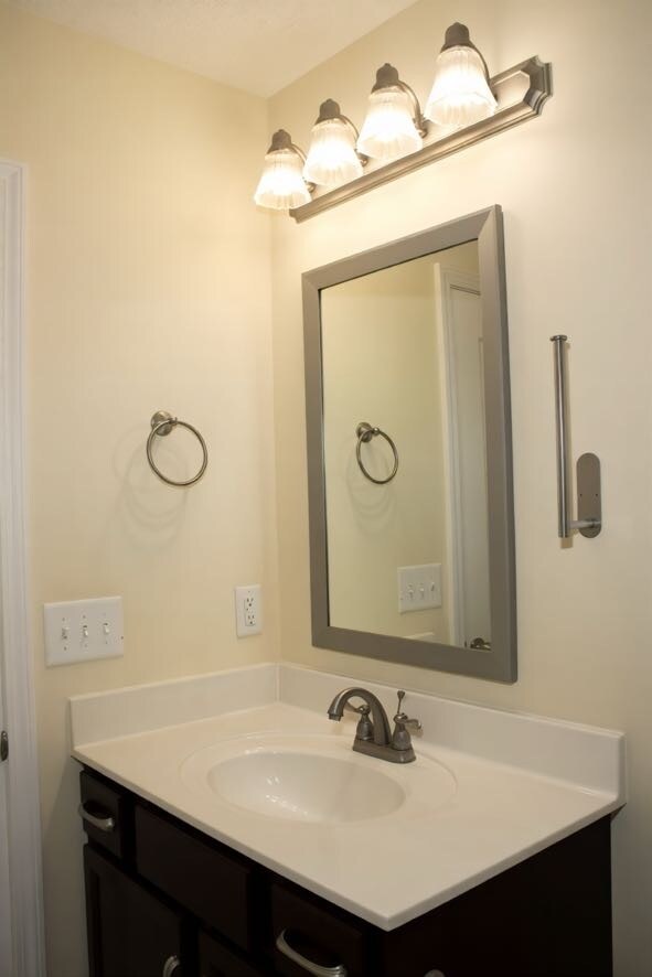 Building Photo - 1275 Eagle's View Dr