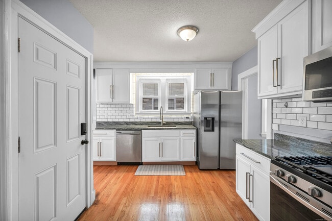 Building Photo - 108 Ardmore Rd