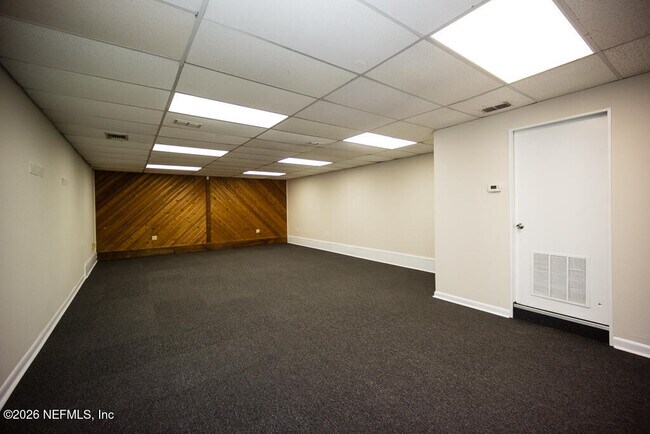 Building Photo - 1794 Rogero Rd