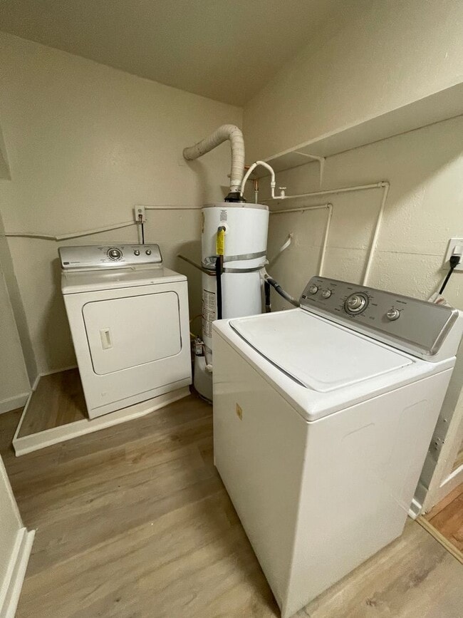 Building Photo - 1436-1438 3rd St