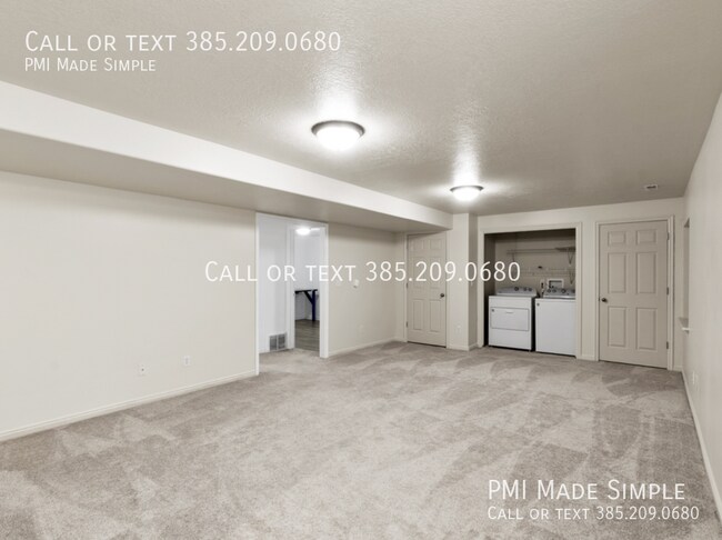 Building Photo - 3464 W Plymouth Rock Cv