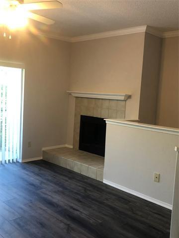 Building Photo - 2201 Wolf St