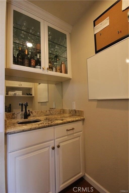 Building Photo - 6221 Marina Pacifica Dr N