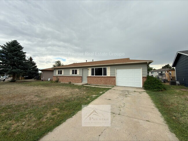 Building Photo - 334 Maram Way
