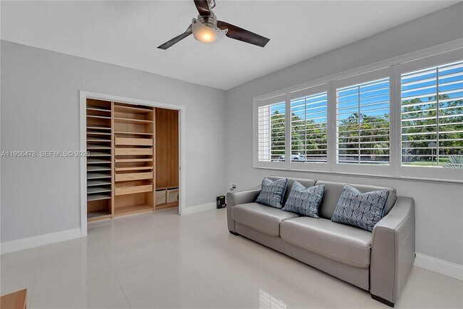 Building Photo - 8015 SW 136th St