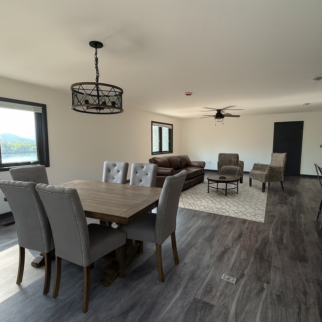 Building Photo - 24859 2nd St