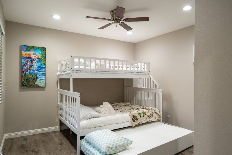 Building Photo - 19101 E Ryals Ln