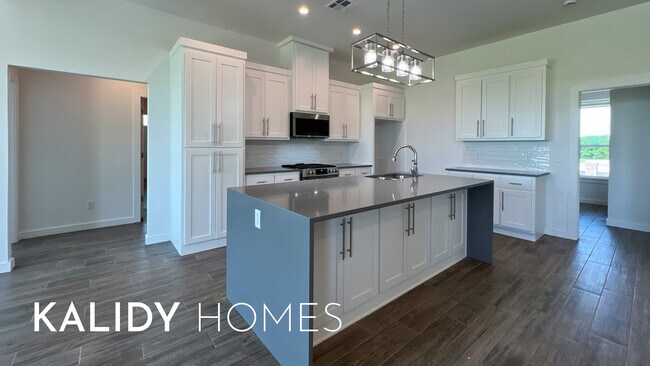 Building Photo - 20456 Antler Farms Dr