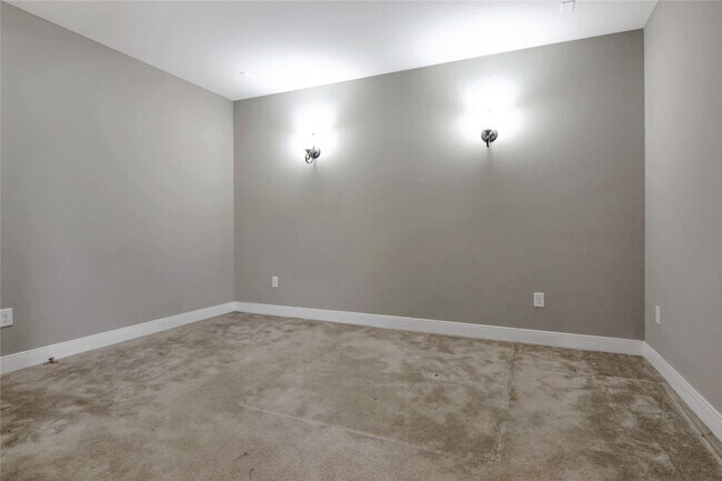 Building Photo - 5203 Kingship Ct