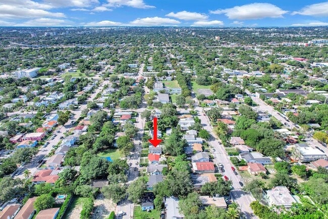 Building Photo - 47 NW 49th St