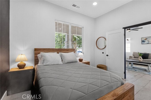 Building Photo - 43452 Freesia Pl