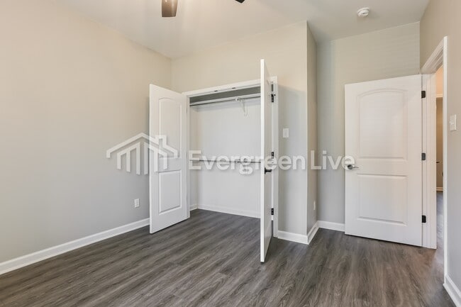 Building Photo - 4548 Western Woods Dr