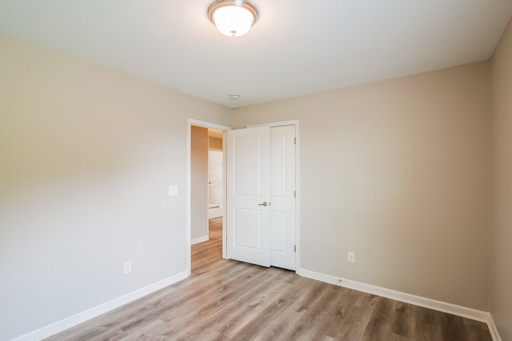 Building Photo - 408 Parmley Ln
