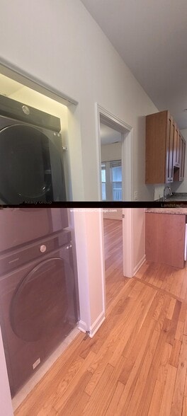 Building Photo - 4946 N Ridgeway Ave