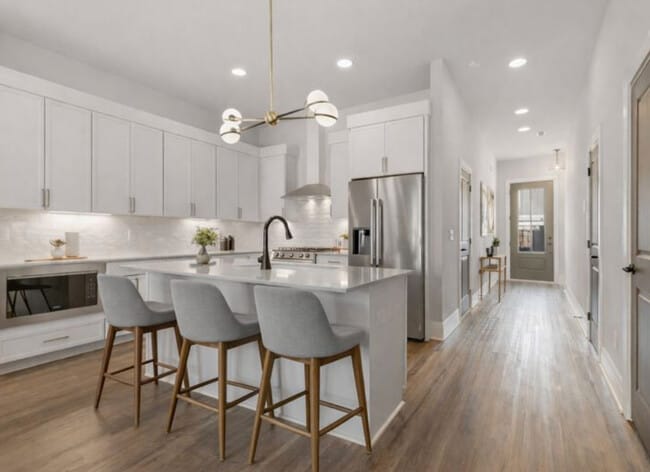 Building Photo - Noble Place Townhomes