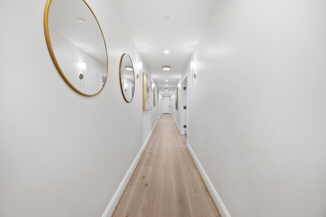 Building Photo - 801 Key Hwy