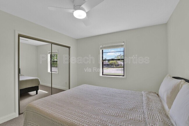 Building Photo - 13684 Exotica Ln