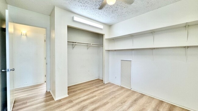 Building Photo - SPACIOUS 4 BEDROOM HOME IN DESIRABLE AIEA ...