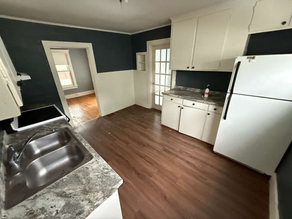 Building Photo - 38 Curtiss Ave