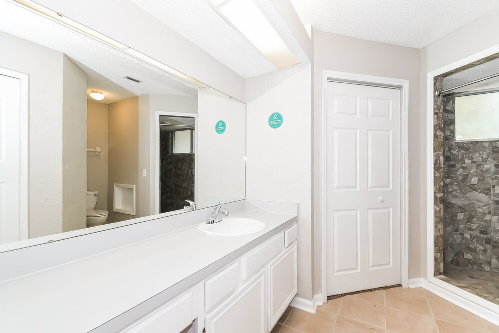 Building Photo - 8522 Sugartree Dr