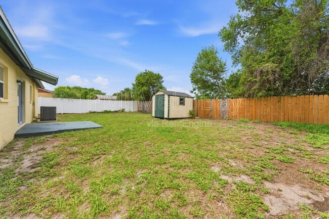 Building Photo - 6406 Axelrod Rd