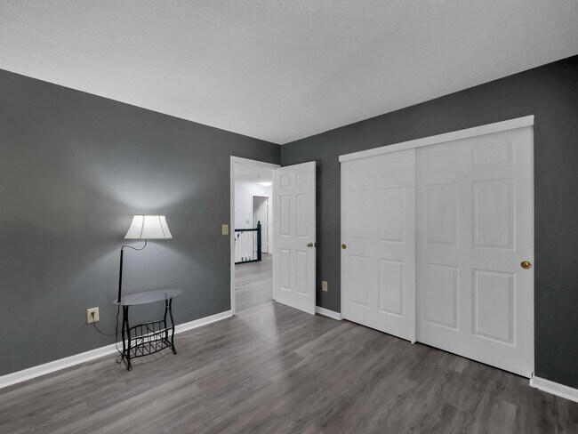 Building Photo - 2662 Northwold Rd