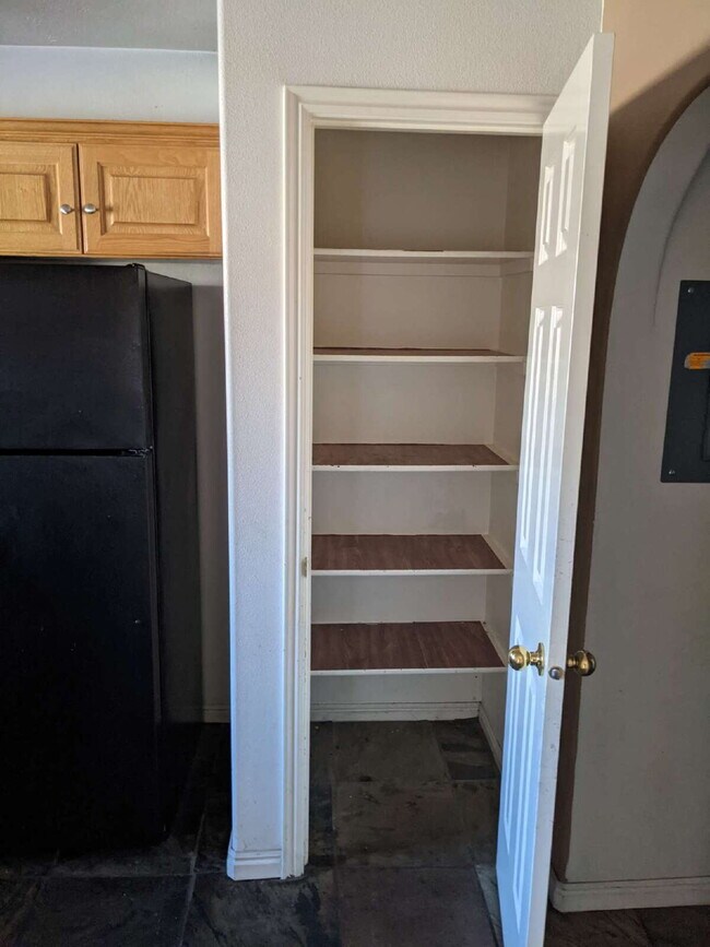 Building Photo - 3-Bed Townhouse in Saint George with Spacious 1400 Sq Ft Layout "
