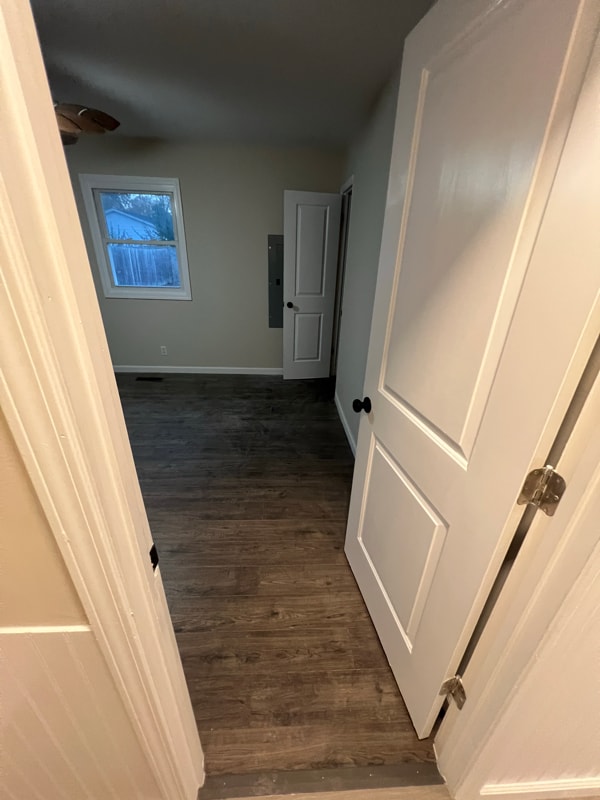 Building Photo - 7517 Bayard Park Dr