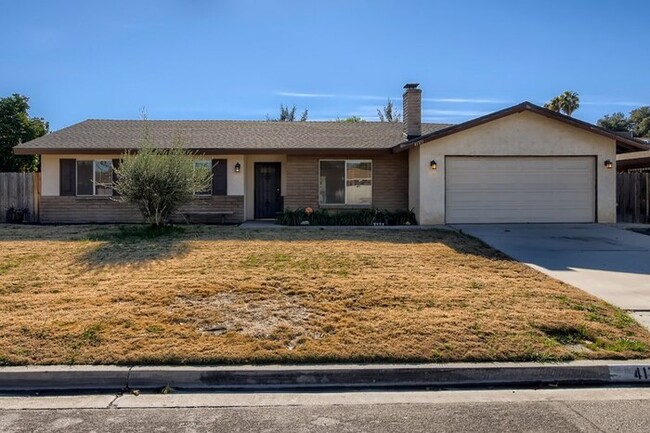 Primary Photo - 41771 El Camino Dr, Hemet, CA, 92544