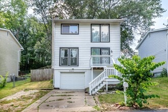 Building Photo - 7211 Wayles Dr