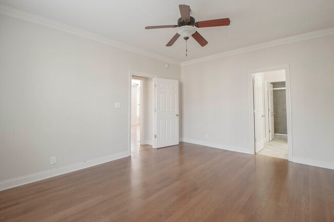 Building Photo - 128 Bogard Ln
