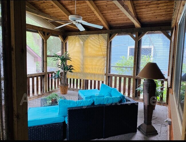 Building Photo - 633 W Briarcliff Rd