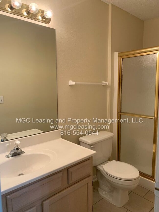 Building Photo - Welcome to Whispering Winds Townhomes – Wh...