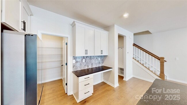 Building Photo - 509 Myrick Aly