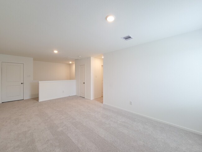 Building Photo - 25588 Rose Creek Dr